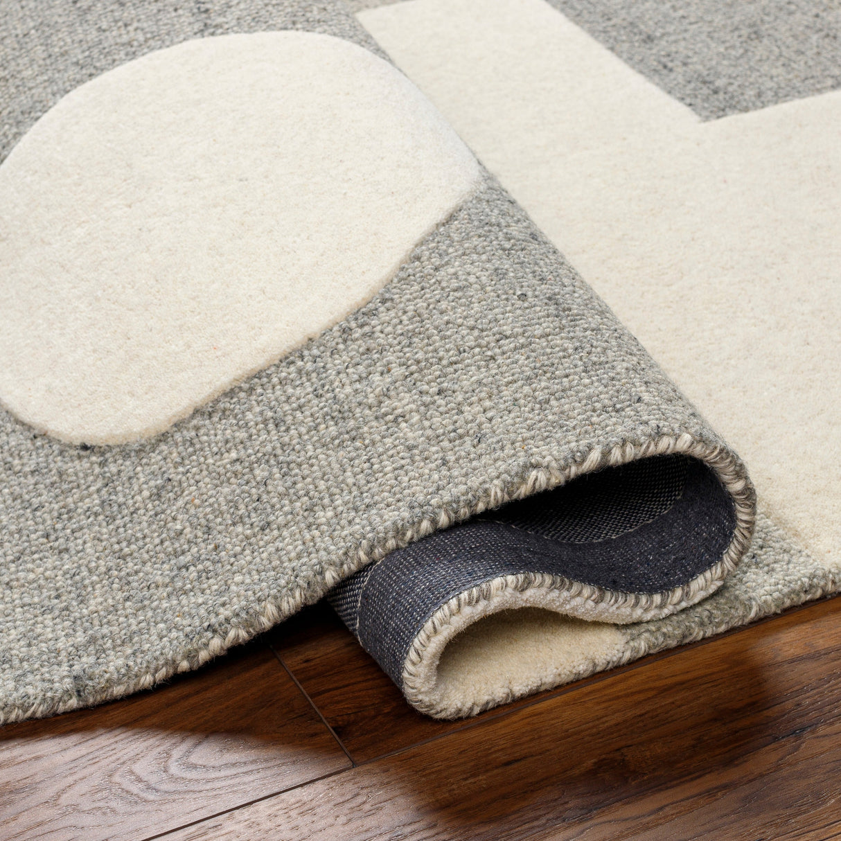 Surya Brook Bko-2301 Beige, Charcoal Rug.