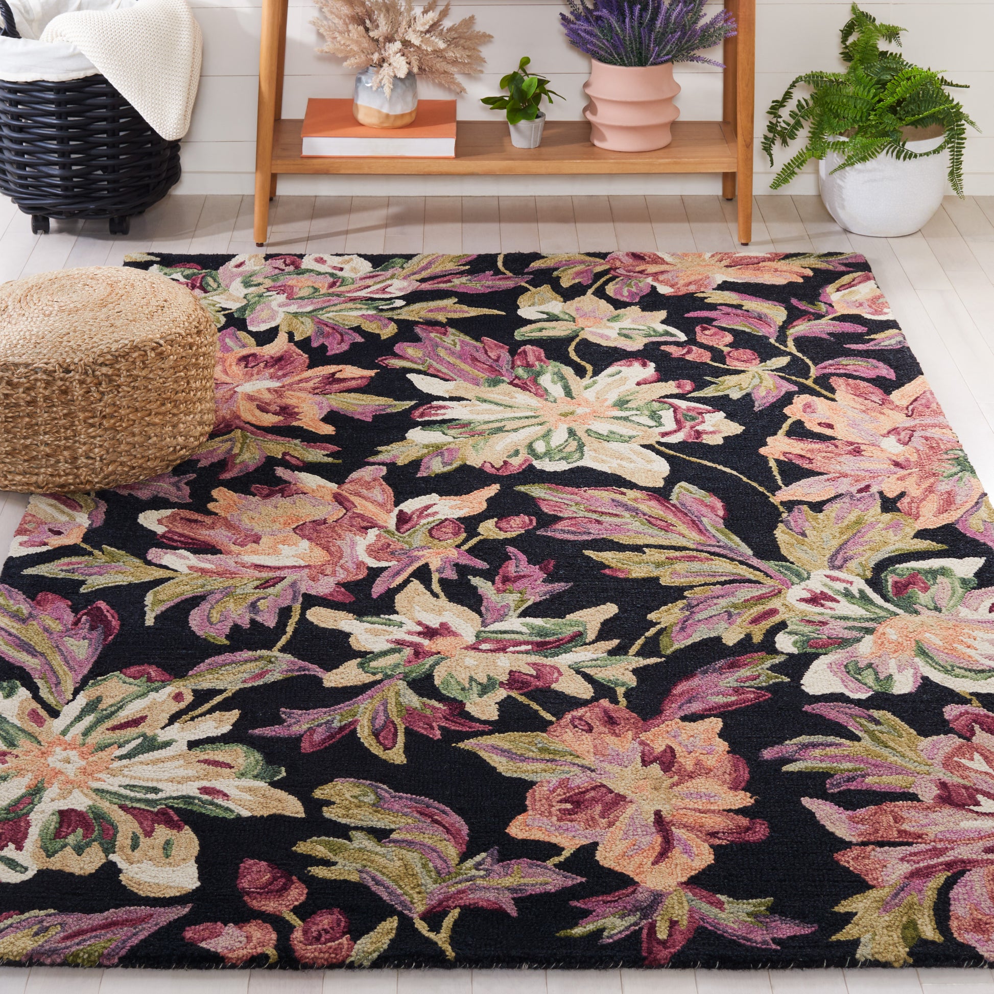 Safavieh Blossom Blm467Z Black/Plum Area Rug