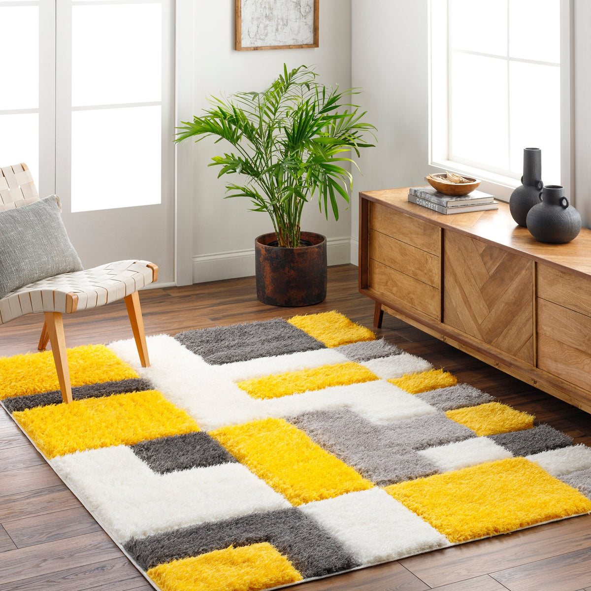 Surya Bologna Bog-2309 Amber, Pearl, Light Silver Rug.