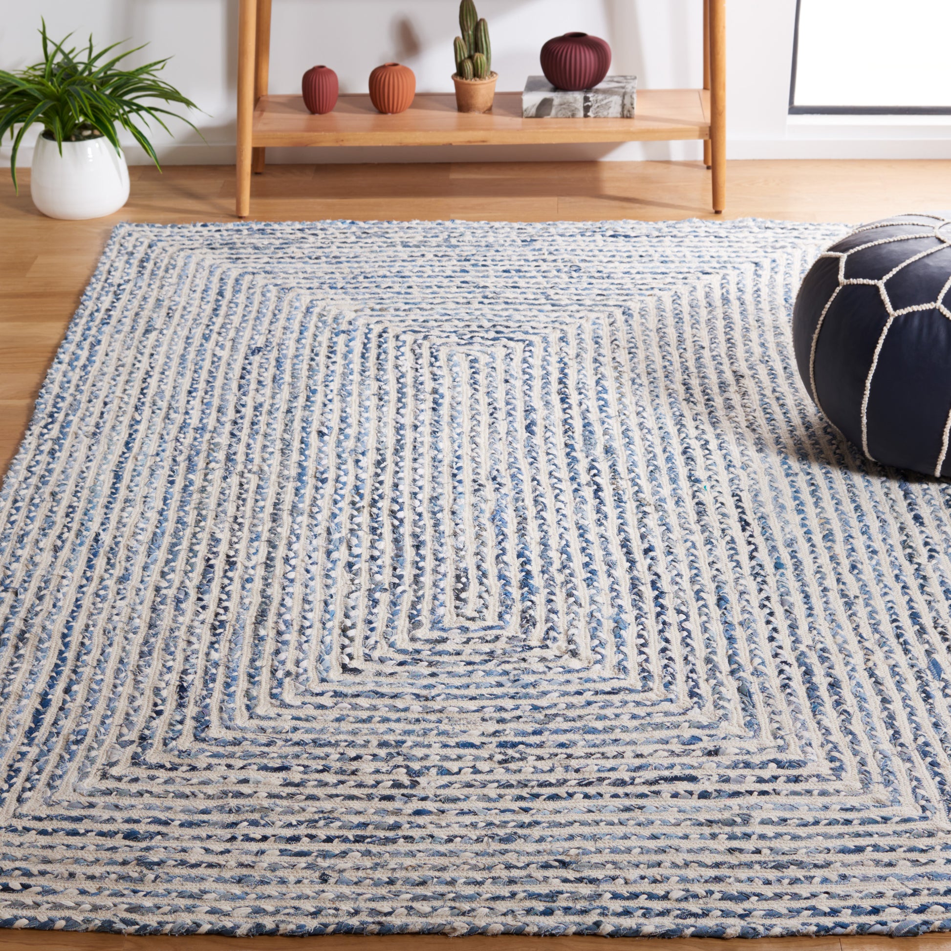 Safavieh Braided Brd260M Blue/Ivory Area Rug