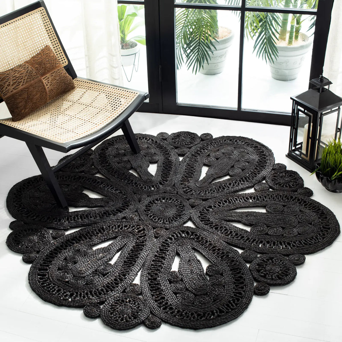 Safavieh Natural Fiber 5'-0" x 5'-0" Rug in Black