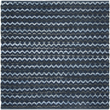 Safavieh Montauk 6'-0" x 6'-0" Rug in Navy Blue / Black