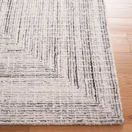 Safavieh Abstract 4'-0" x 6'-0" Rug in Black / Ivory