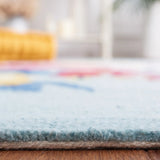 Safavieh Chelsea 4'-0" x 6'-0" Rug in Blue / Rose