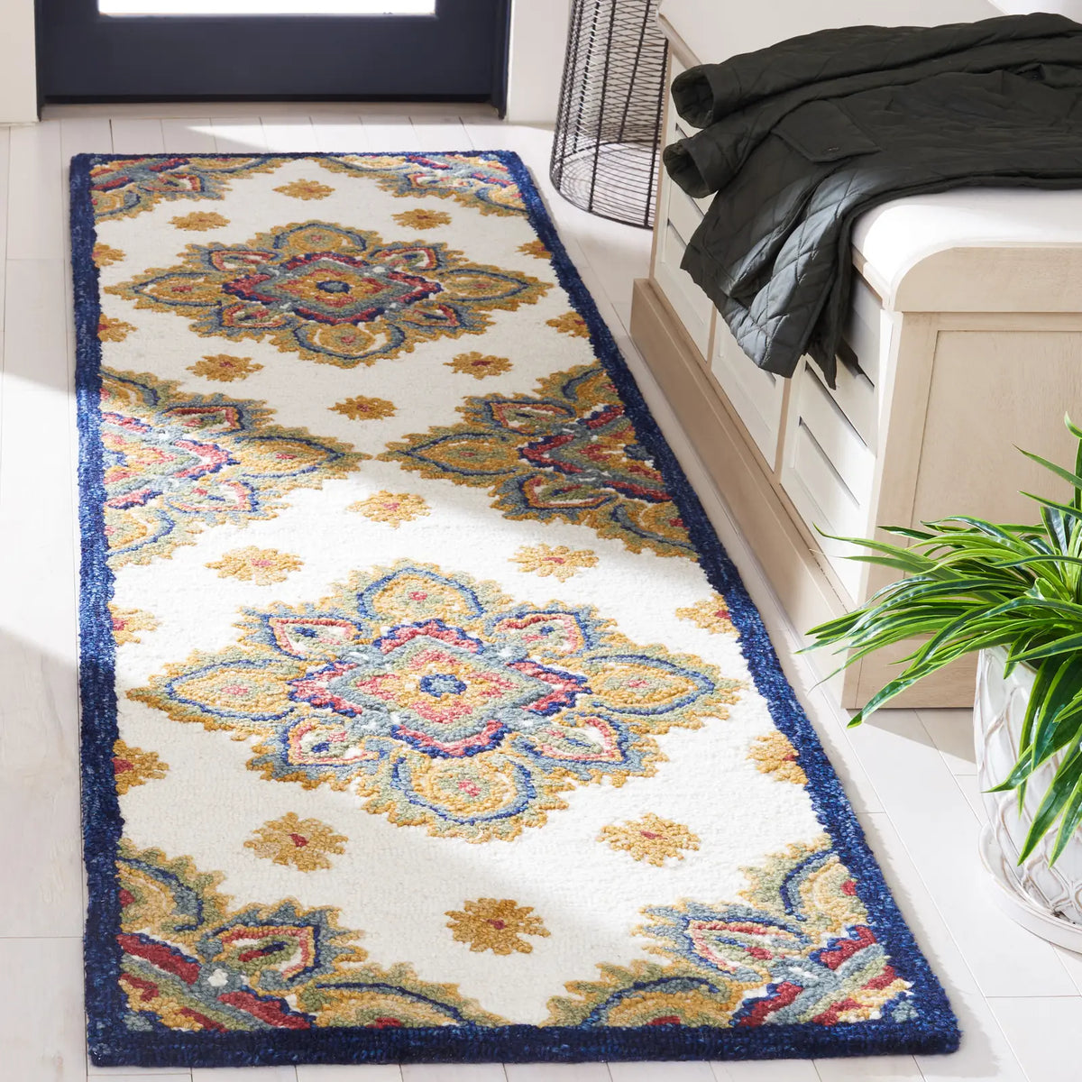Safavieh Blossom 2'-3" x 8'-0" Rug in Ivory / Green