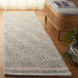 Safavieh Marbella 2'-3" x 8'-0" Rug in Aqua / Ivory