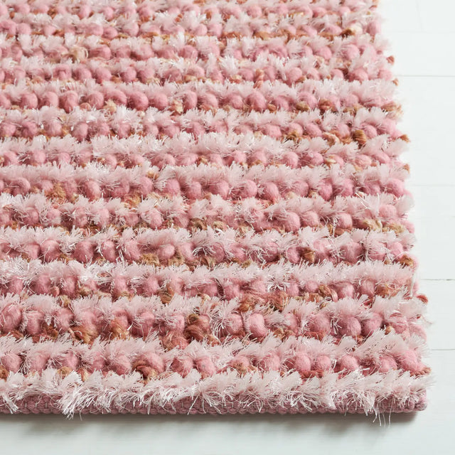 Safavieh Classic Shag 4'-0" x 6'-0" Rug in Pink