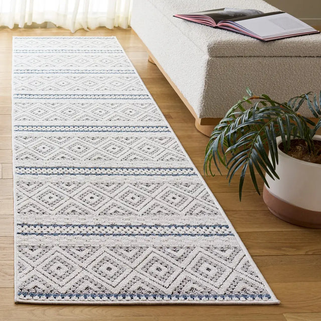 Safavieh Veranda 2'-2" x 9'-0" Rug in Ivory / Blue Grey