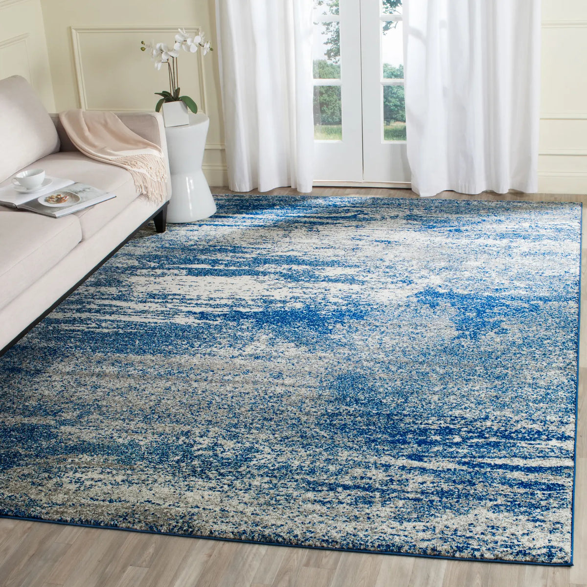 Safavieh Evoke 10'-0" x 14'-0" Rug in Navy / Ivory