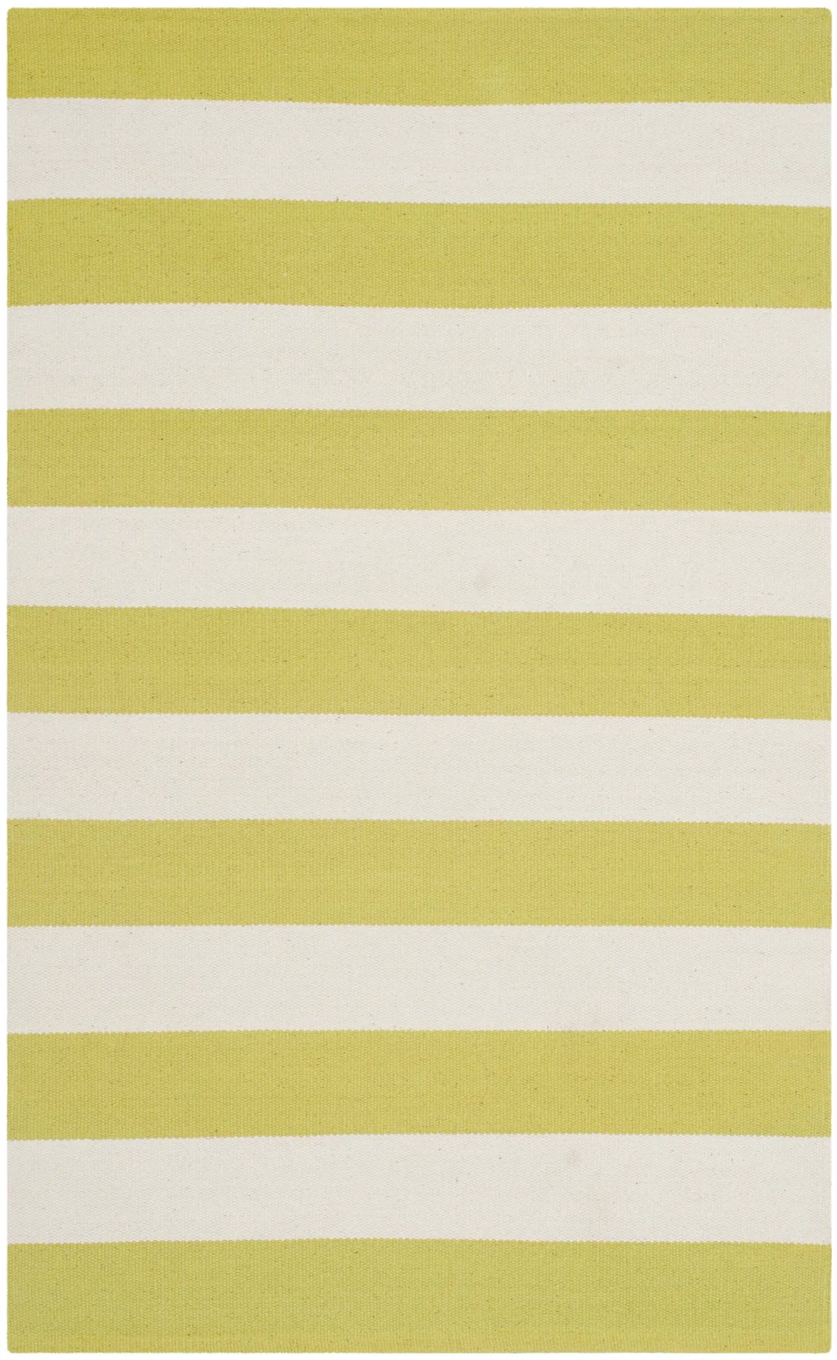 Safavieh Montauk 2'-6" x 4'-0" Rug in Green / Ivory
