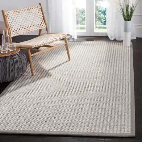 Safavieh Palm Beach 5'-0" x 8'-0" Rug in Silver / Ivory