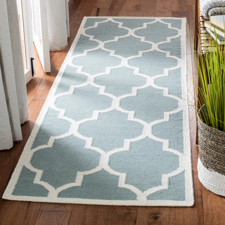 Safavieh Dhurries 2'-6" x 10'-0" Rug in Light Blue / Ivory