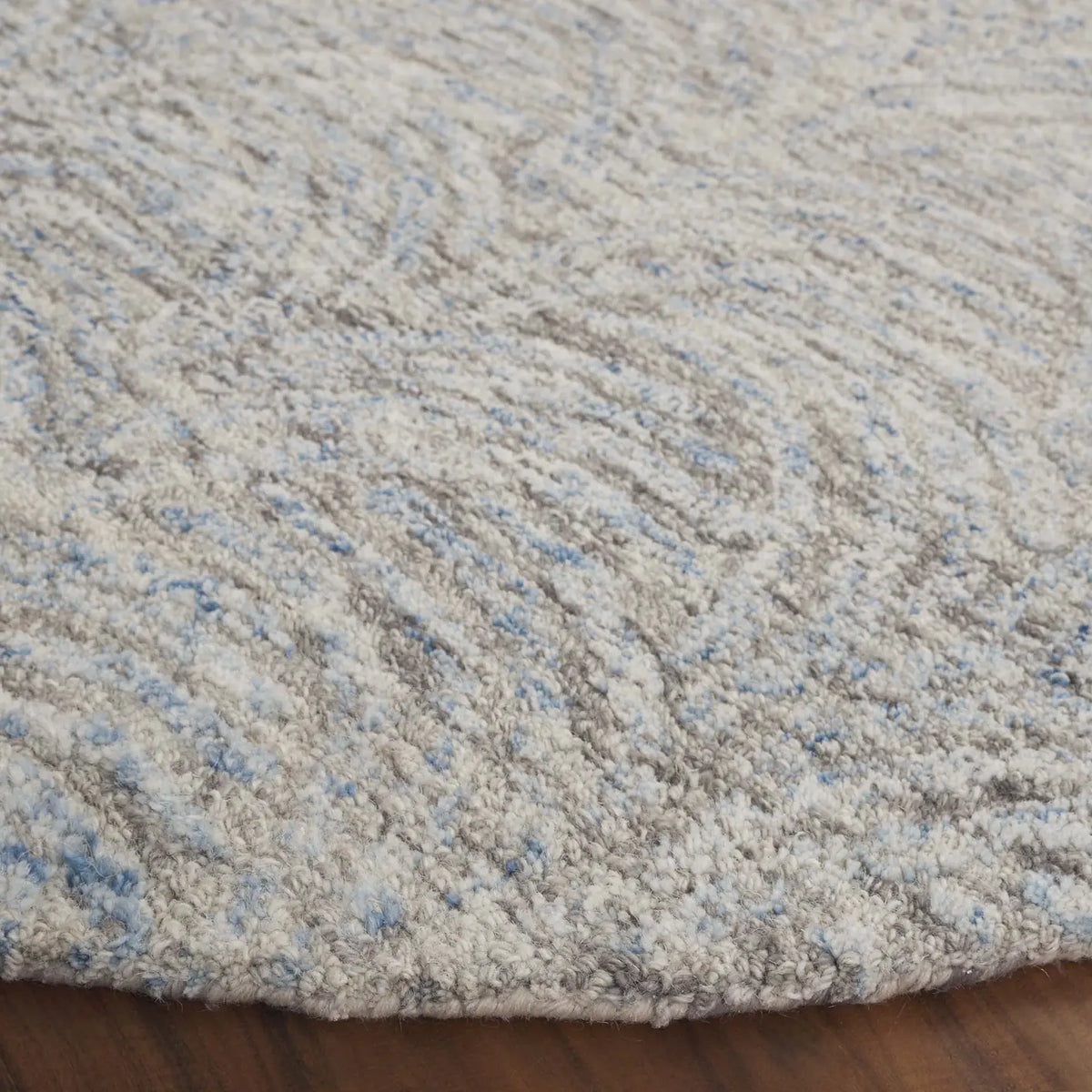 Safavieh Ebony 6'-0" x 6'-0" Rug in Grey / Beige