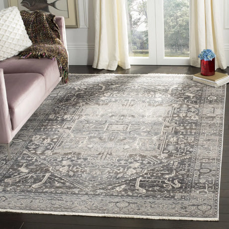Safavieh Vintage Persian 6'-0" x 9'-0" Rug in Grey / Charcoal