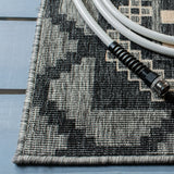 Safavieh Veranda 6'-7" x 9'-6" Rug in Grey / Beige