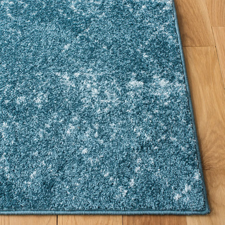Safavieh Tulum 4'-0" x 6'-0" Rug in Turquoise / Blue
