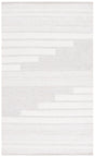 Safavieh Kilim 4'-0" x 6'-0" Rug in Ivory / Light Grey