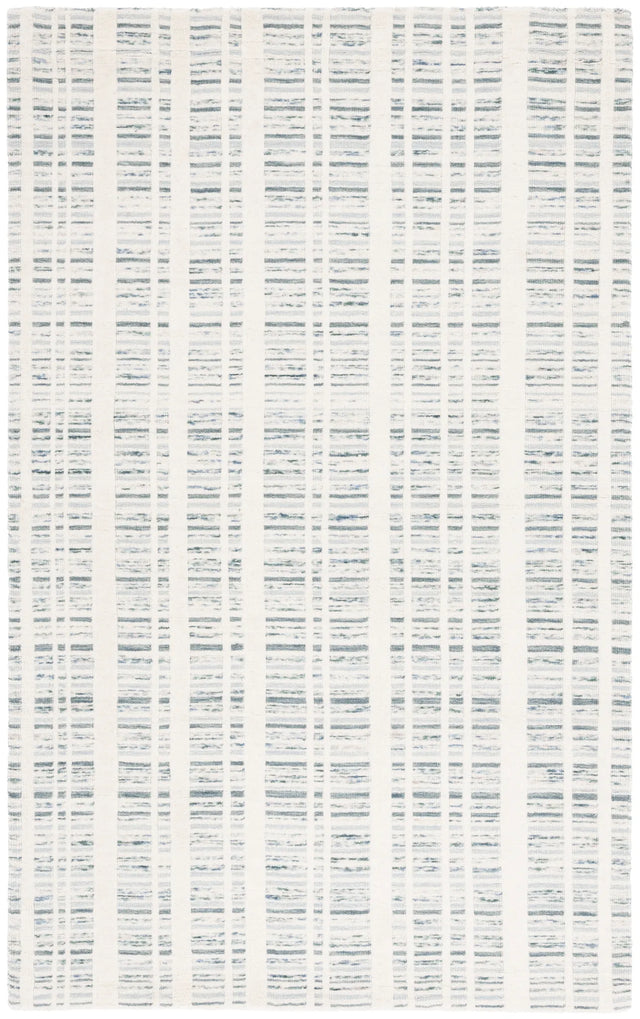 Safavieh Fifth Avenue 4'-0" x 6'-0" Rug in Teal / Ivory