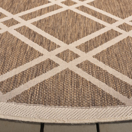 Safavieh Courtyard 7'-10" x 7'-10" Rug in Brown / Bone