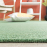 Safavieh Kilim 4'-0" x 6'-0" Rug in Green