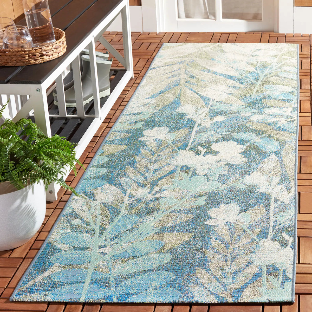 Safavieh Barbados 500 2'-8" x 8'-0" Rug in Blue Green / Ivory