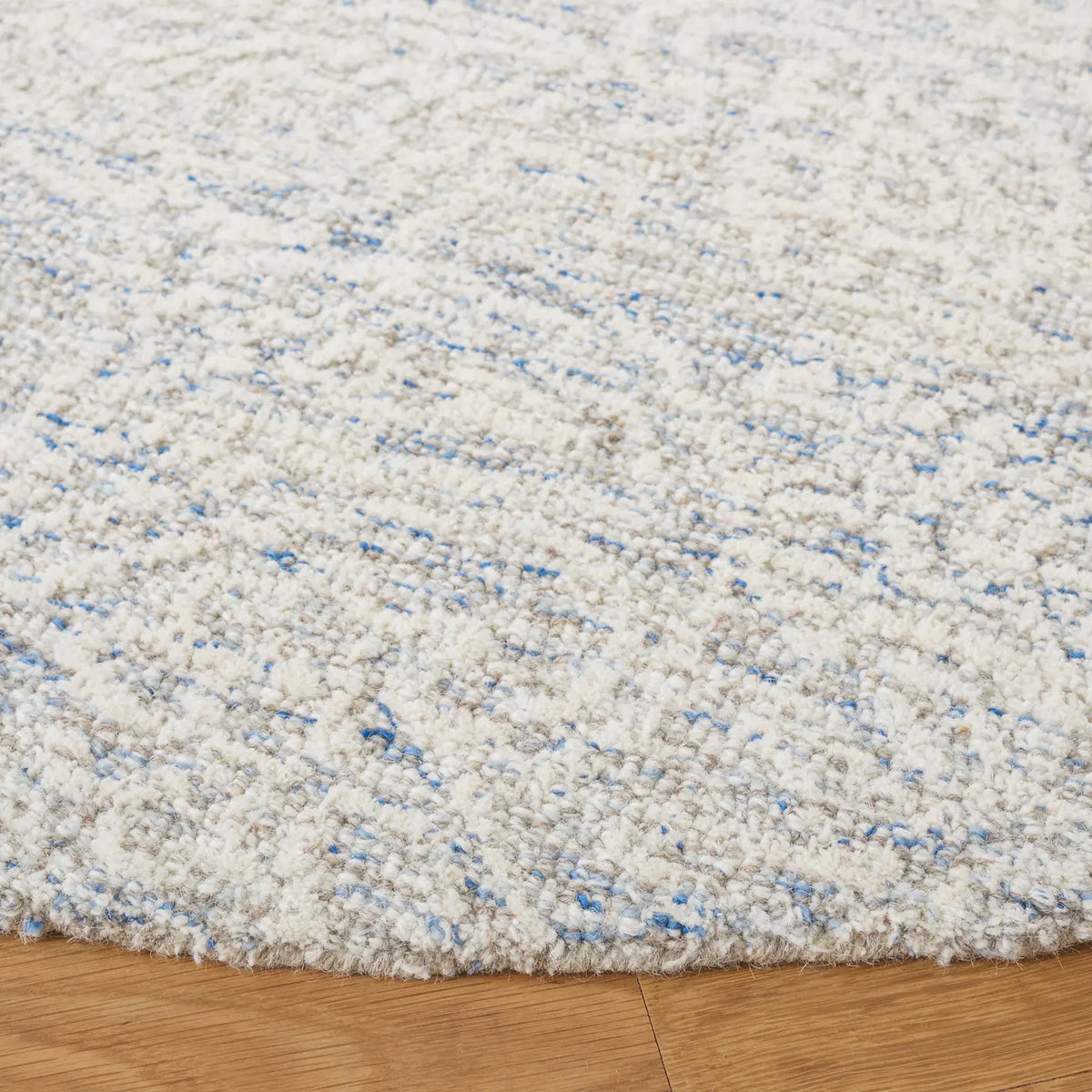 Safavieh Metro 6'-0" x 6'-0" Rug in Light Blue / Ivory