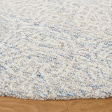 Safavieh Metro 6'-0" x 6'-0" Rug in Light Blue / Ivory