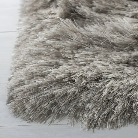 Safavieh Ocean Shag 4'-0" x 6'-0" Rug in Light Grey