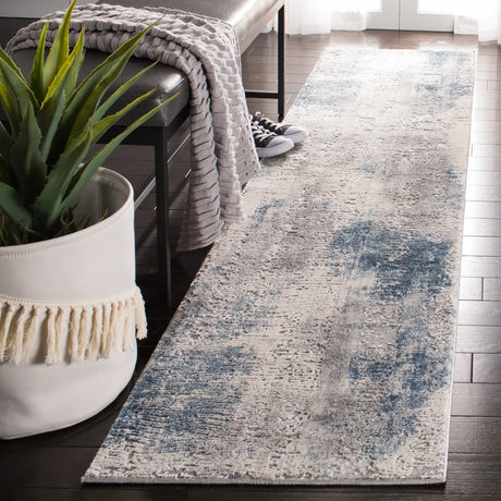 Safavieh Invista 2'-0" x 8'-0" Rug in Grey / Ivory