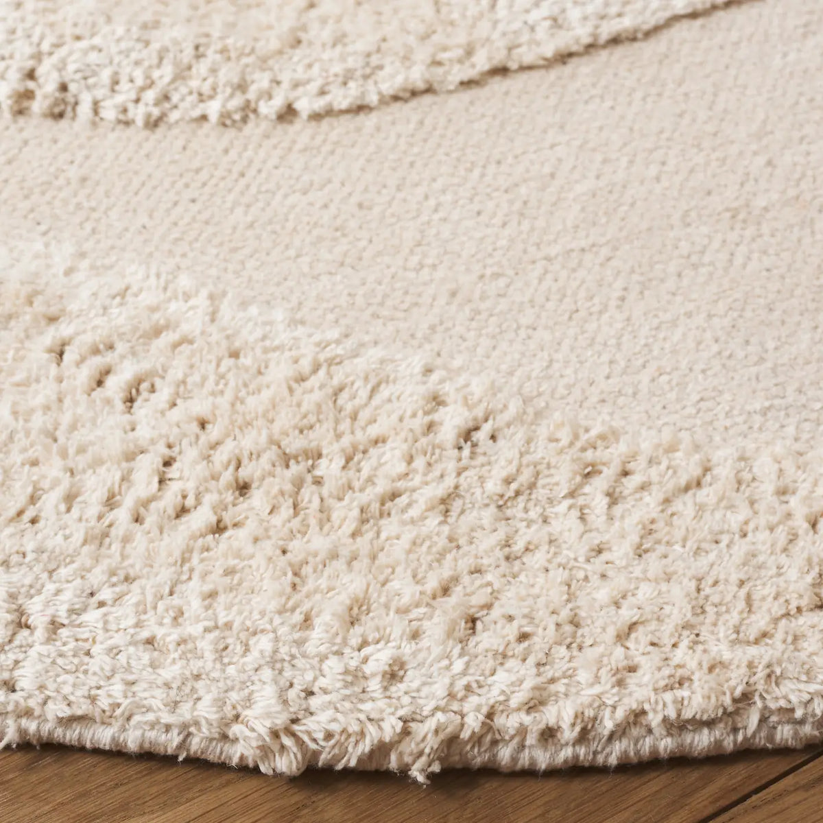 Safavieh Easy Care 6'-0" x 6'-0" Rug in Ivory