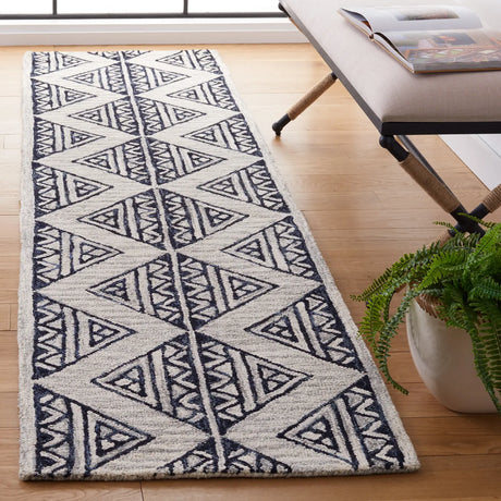 Safavieh Metro 2'-3" x 9'-0" Rug in Blue / Ivory