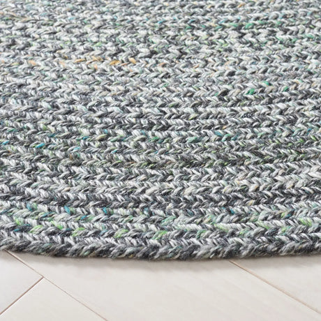 Safavieh Braided 5'-0" x 5'-0" Rug in Green / Grey