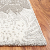 Safavieh Jardin 4'-0" x 6'-0" Rug in Grey / Ivory