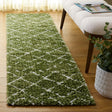 Safavieh Arizona Shag 2'-3" x 8'-0" Rug in Green / Ivory