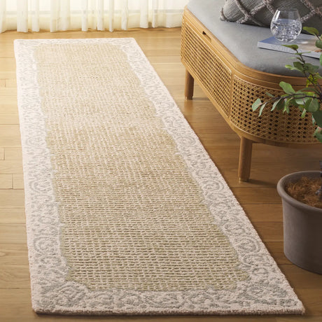 Safavieh Ebony 2'-3" x 9'-0" Rug in Beige / Green