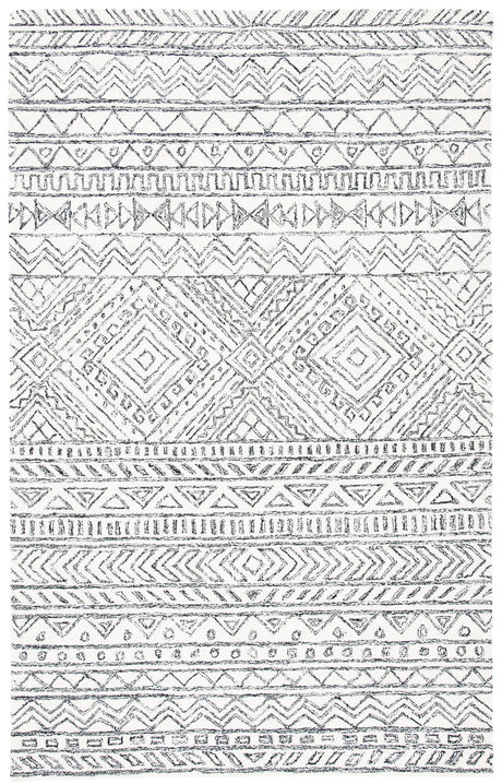 Safavieh Aspen 4'-0" x 6'-0" Rug in Ivory / Black