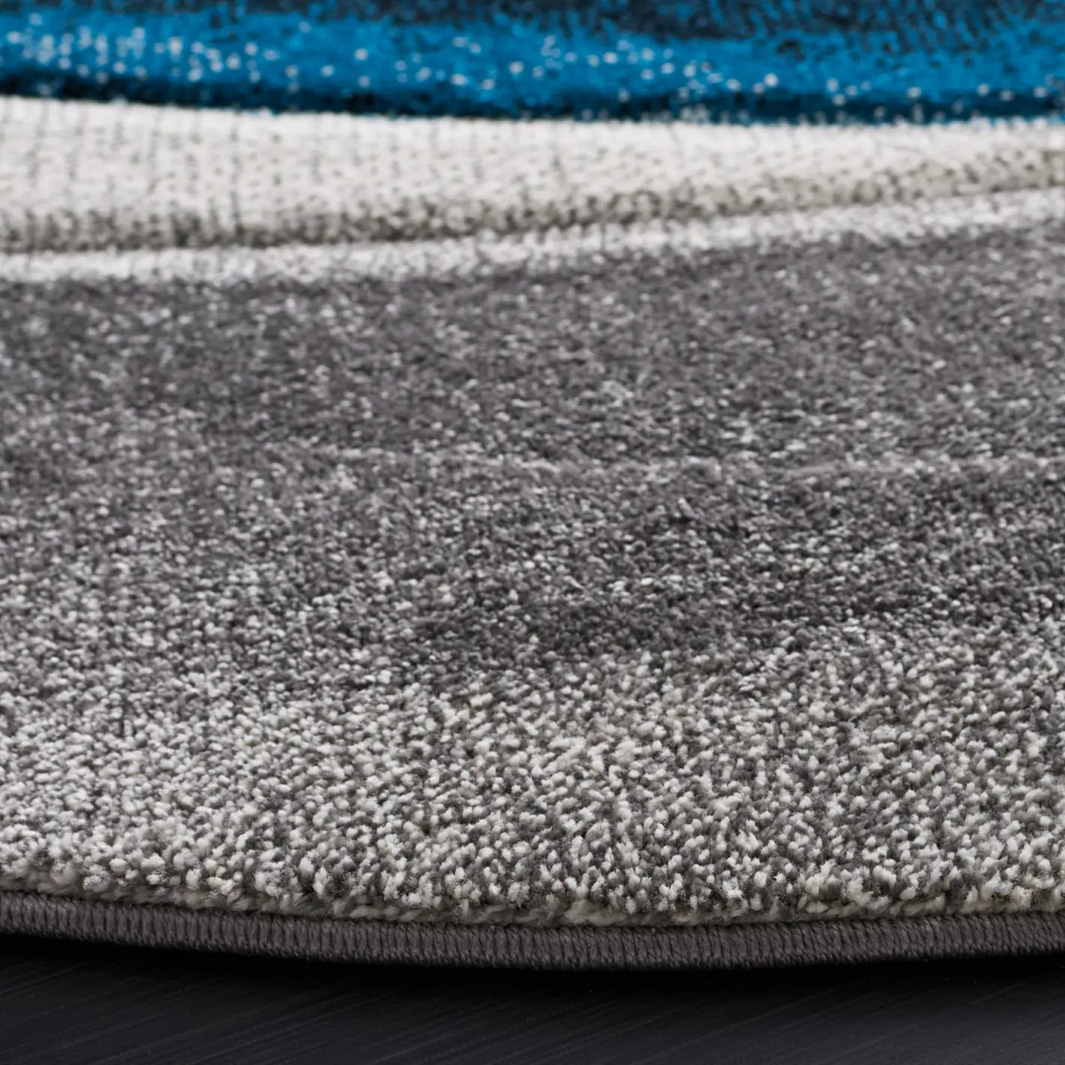 Safavieh Hollywood 5'-3" x 5'-3" Rug in Grey / Turquoise