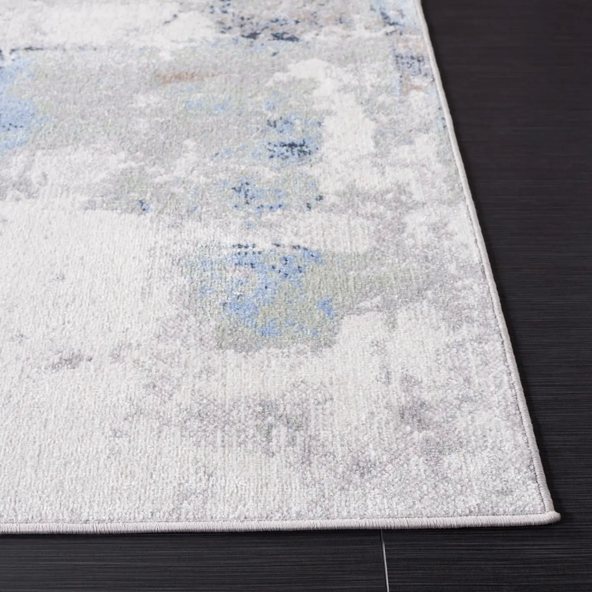 Safavieh Bayside 4'-0" x 6'-0" Rug in Blue / Grey