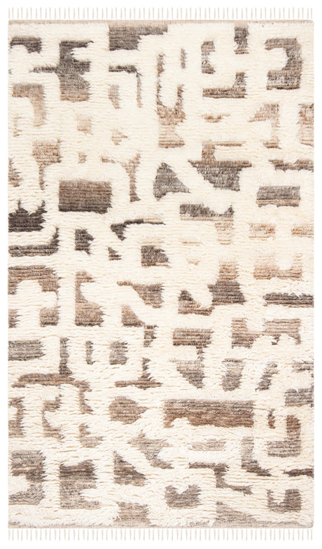 Safavieh Manhattan 4'-0" x 6'-0" Rug in Ivory / Grey