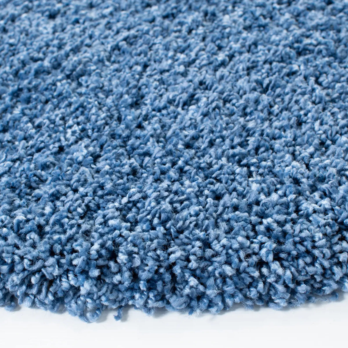 Safavieh Evolution Shag 500 6'-7" x 6'-7" Rug in Blue