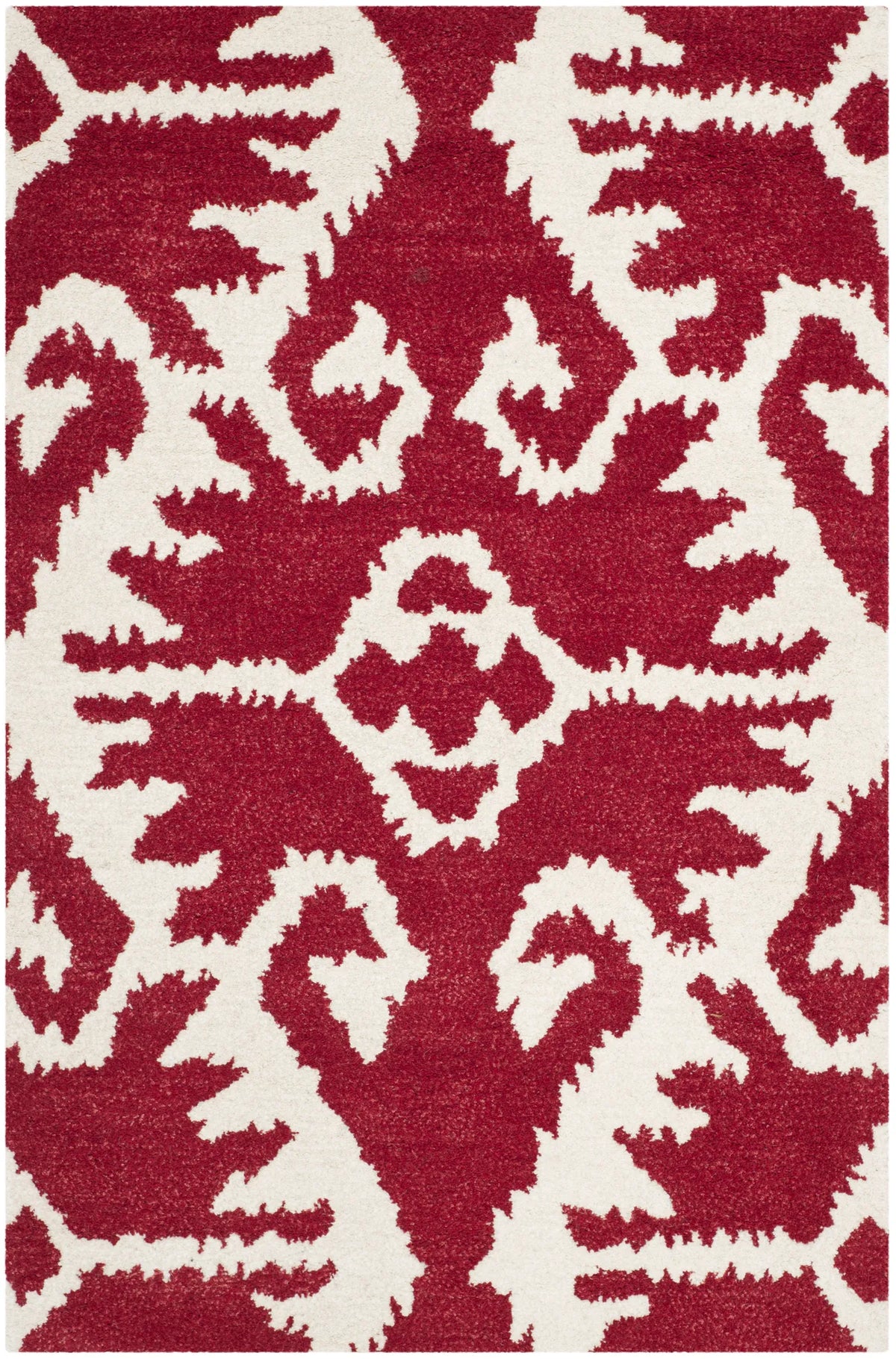 Safavieh Wyndham 2'-6" x 4'-0" Rug in Red / Ivory