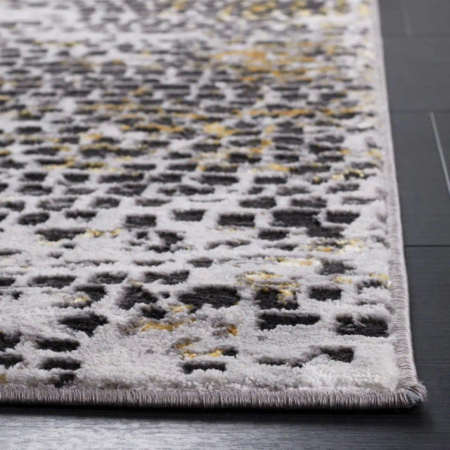 Safavieh Amelia 4'-5" x 6'-5" Rug in Charcoal / Gold