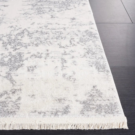 Safavieh Whisper 4'-0" x 6'-0" Rug in Ivory / Grey