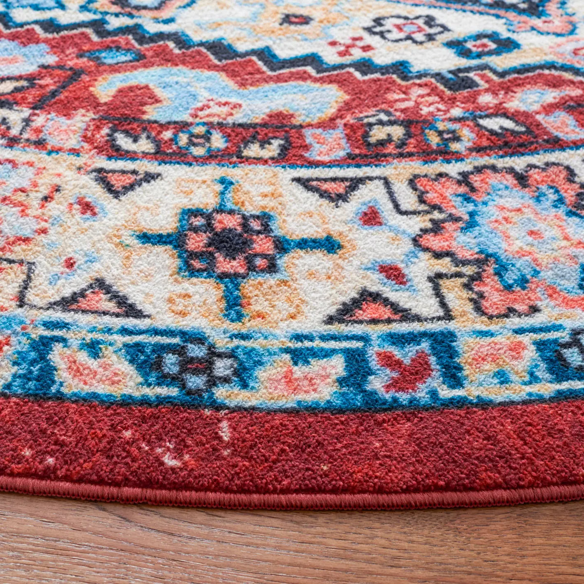 Safavieh Riviera 6'-7" x 6'-7" Rug in Red / Blue