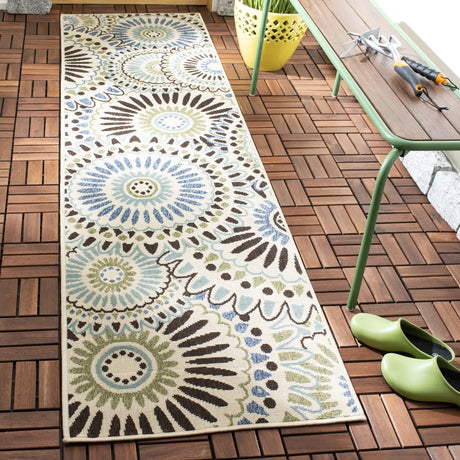 Safavieh Veranda 2'-3" x 10'-0" Rug in Cream / Blue