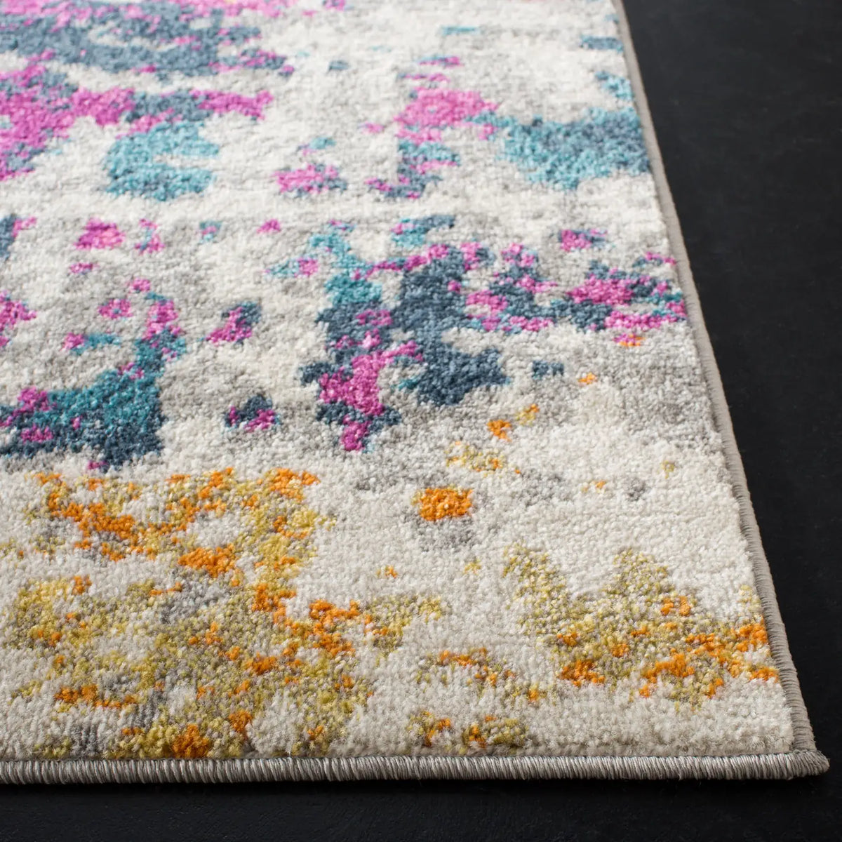 Safavieh Madison 6'-0" x 9'-0" Rug in Ivory / Blue