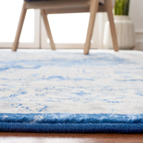 Safavieh Brentwood 4'-0" x 6'-0" Rug in Navy / Grey