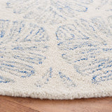 Safavieh Martha Stewart 300 6'-0" x 6'-0" Rug in Ivory / Blue