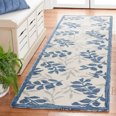 Safavieh Jardin 2'-3" x 8'-0" Rug in Ivory / Grey