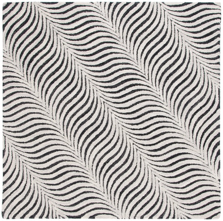 Safavieh Metro 6'-0" x 6'-0" Rug in Black / Beige
